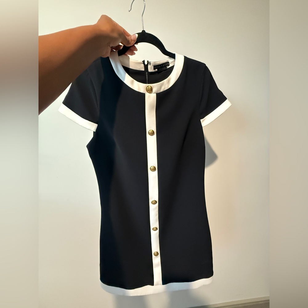 Alice and Olivia Elegant Black and White Button-Down Dress